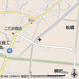 青森県平川市新山柳田83周辺の地図
