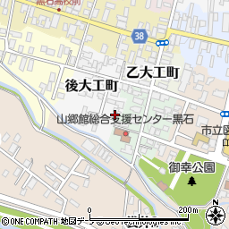 青森県黒石市後大工町8周辺の地図