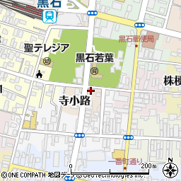 青森県黒石市寺小路7-8周辺の地図