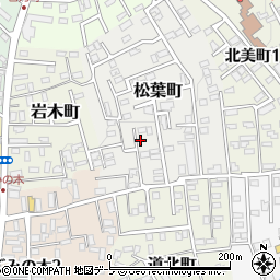 青森県黒石市松葉町32周辺の地図