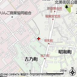 青森県黒石市吉乃町118周辺の地図