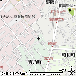 青森県黒石市吉乃町113周辺の地図