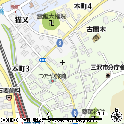 青森県三沢市古間木山76周辺の地図