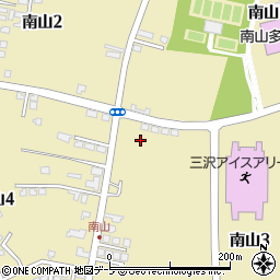 青森県三沢市南山周辺の地図