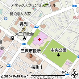 三沢市公会堂周辺の地図