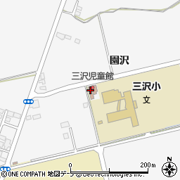 三沢市　三沢児童館周辺の地図