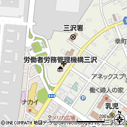 ファミリーマート三沢基地前店周辺の地図