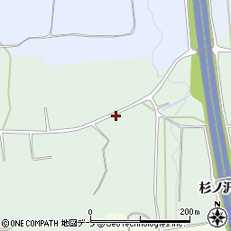 青森県青森市浪岡大字吉内山下118周辺の地図