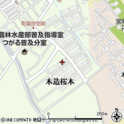 青森県つがる市木造桜木8周辺の地図