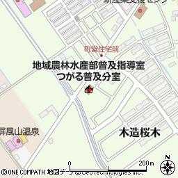 青森県つがる市木造桜木9周辺の地図