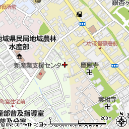 青森県つがる市木造桜木21周辺の地図