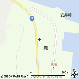 青森県東津軽郡平内町東滝滝29-7周辺の地図