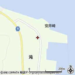 青森県東津軽郡平内町東滝滝62周辺の地図