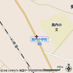 青森県むつ市奥内中道周辺の地図