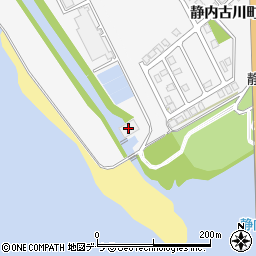 静内排水機場周辺の地図