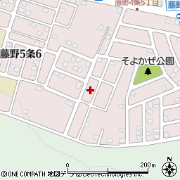 北海道札幌市南区藤野５条5丁目30周辺の地図