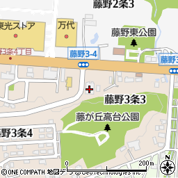 ファミーユ藤野周辺の地図