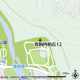 北海道札幌市南区真駒内柏丘12丁目周辺の地図