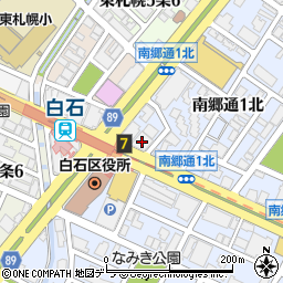 ファミリーマート札幌南郷通１丁目店周辺の地図