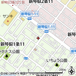 新琴似・新川地区センター周辺の地図