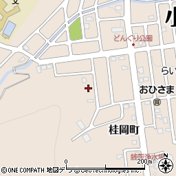北海道小樽市桂岡町28-23周辺の地図