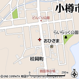 北海道小樽市桂岡町28-6周辺の地図