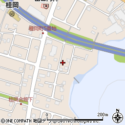 北海道小樽市桂岡町4-18周辺の地図