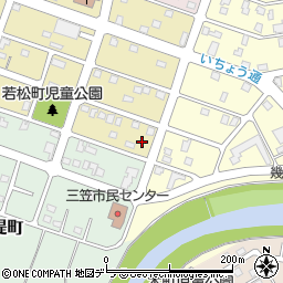 北海道三笠市若松町4-10周辺の地図