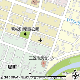 北海道三笠市若松町4-16周辺の地図