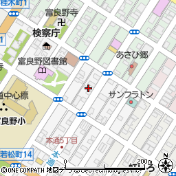 北海道富良野市若松町3-10周辺の地図