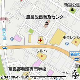 旭川トヨタ自動車富良野店周辺の地図