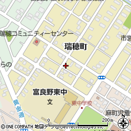 北海道富良野市瑞穂町周辺の地図