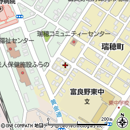 北海道富良野市瑞穂町1-42周辺の地図
