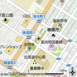 北海道富良野市若松町6-5周辺の地図