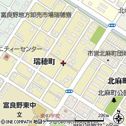 北海道富良野市瑞穂町4周辺の地図