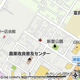 北海道富良野市新富町周辺の地図