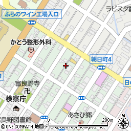 北海道富良野市本町4周辺の地図