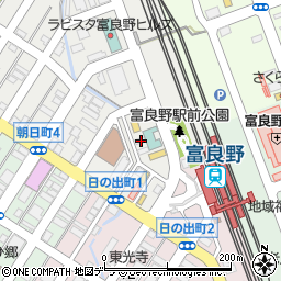 北海道富良野市朝日町1-21周辺の地図