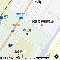 中富良野町ふれあいセンターなかまーる周辺の地図