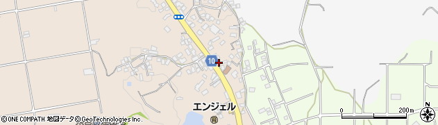 沖縄県うるま市勝連南風原4077周辺の地図