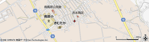 沖縄県うるま市勝連南風原22周辺の地図