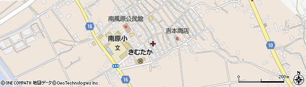 沖縄県うるま市勝連南風原9周辺の地図