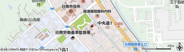日南警察署周辺の地図