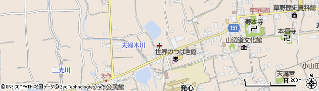 福岡県久留米市草野町矢作438-6周辺の地図