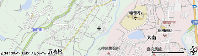 愛媛県砥部町（伊予郡）五本松周辺の地図