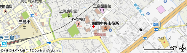 四国中央市役所　本庁総務部秘書課周辺の地図