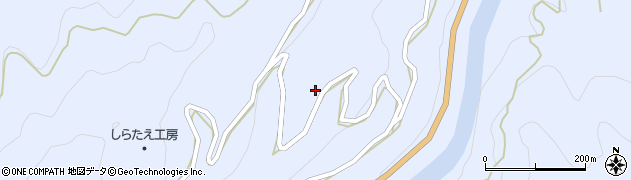 徳島県美馬市穴吹町口山首野372周辺の地図