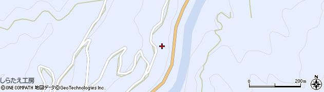 徳島県美馬市穴吹町口山首野121周辺の地図