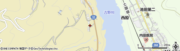 徳島県三好市池田町白地本名296周辺の地図
