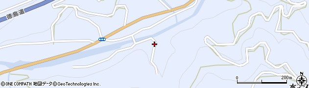 徳島県三好市池田町馬路（加重）周辺の地図
